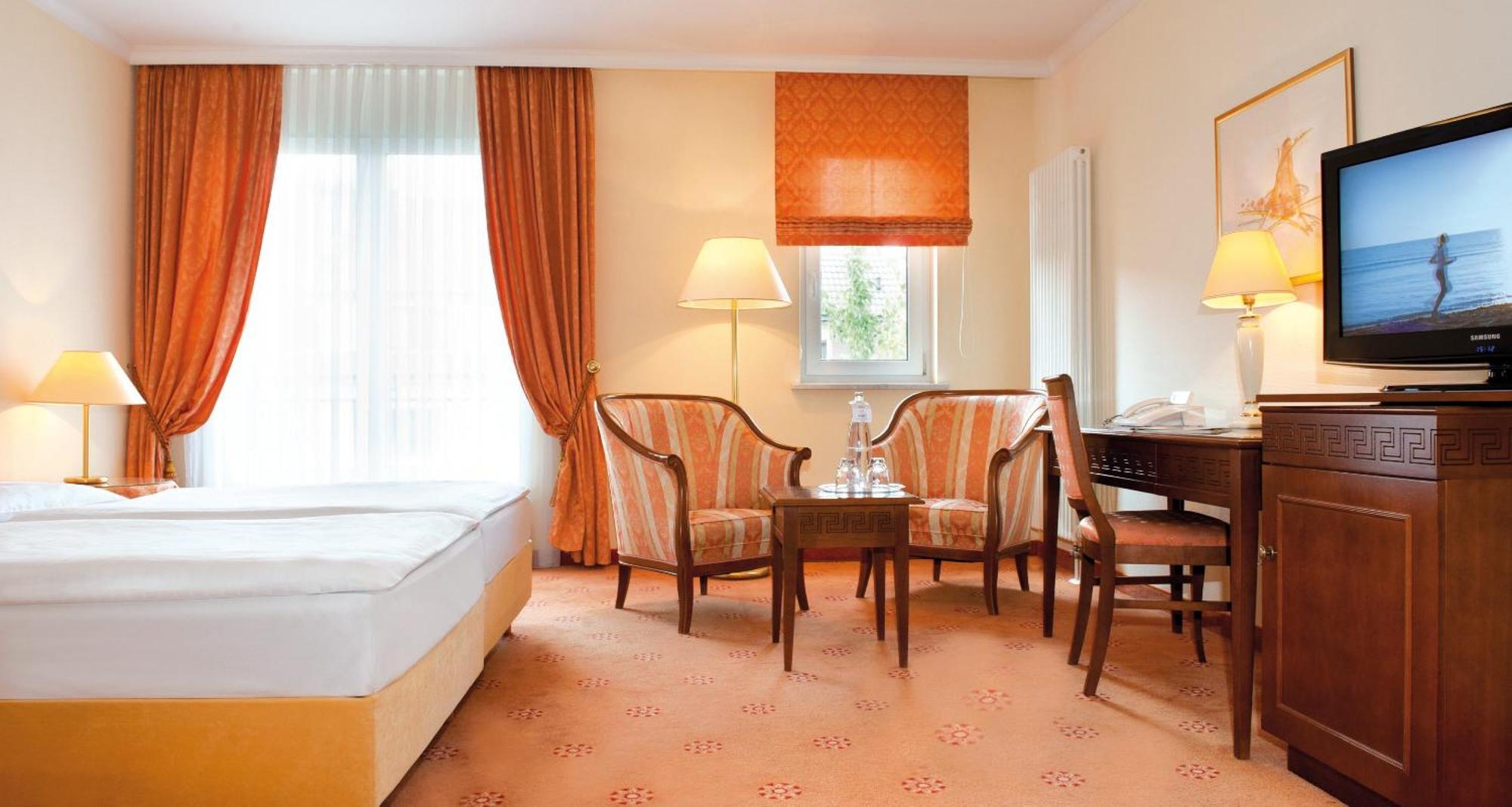 Victor'S Residenz-Hotel Ерфурт Екстер'єр фото
