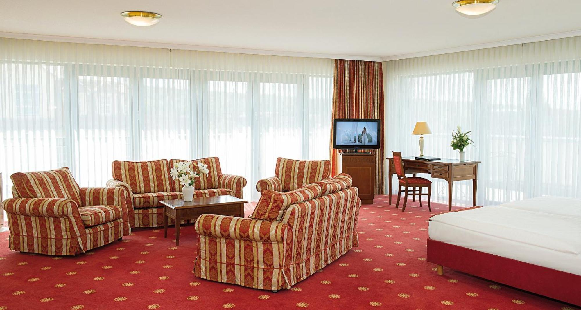Victor'S Residenz-Hotel Ерфурт Екстер'єр фото