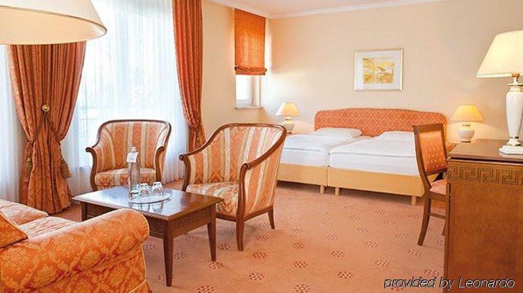 Victor'S Residenz-Hotel Ерфурт Екстер'єр фото