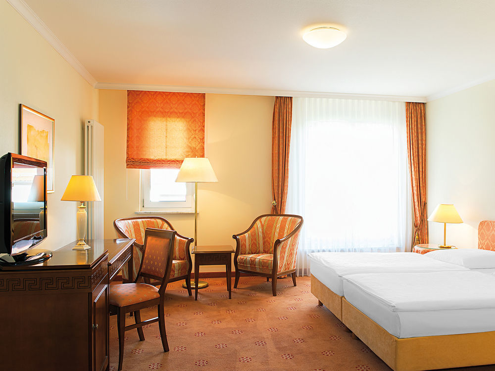 Victor'S Residenz-Hotel Ерфурт Екстер'єр фото